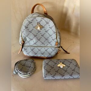 ✨ NEW! 3-Piece Designer-Inspired Bee Set — Backpack, Wallet, & Coin Purse ✨